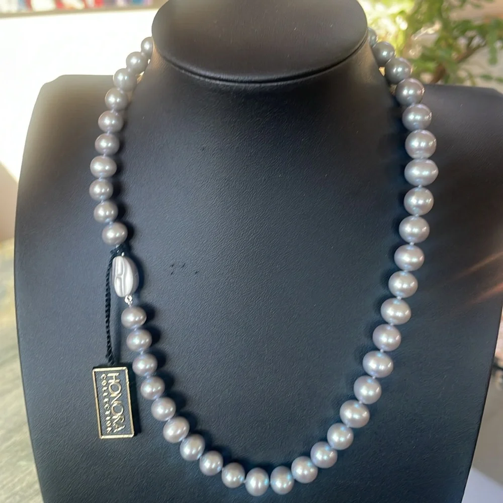 Honora freshwater light Grey Pearl Necklace - Picture 2 of 10